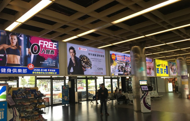 國光客運站內燈箱廣告-台北站